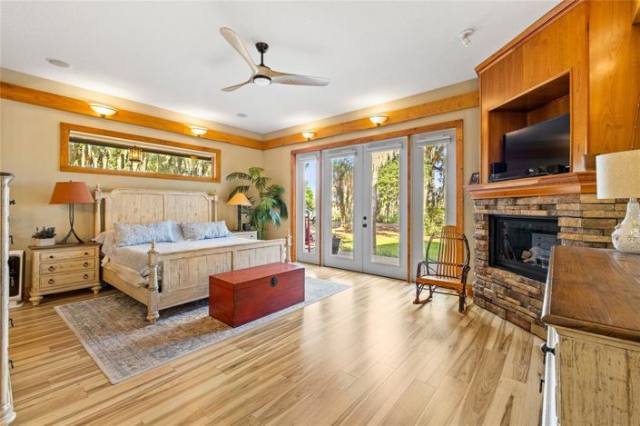 Image No.27-5 Bed House for sale