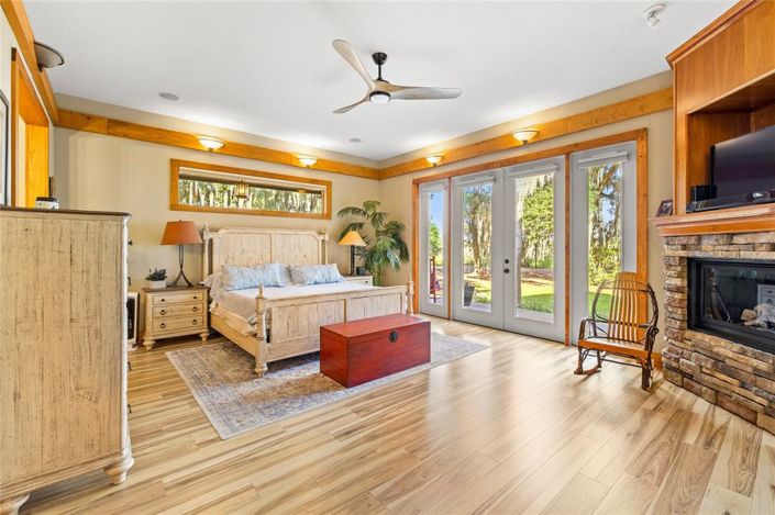 Image No.28-5 Bed House for sale