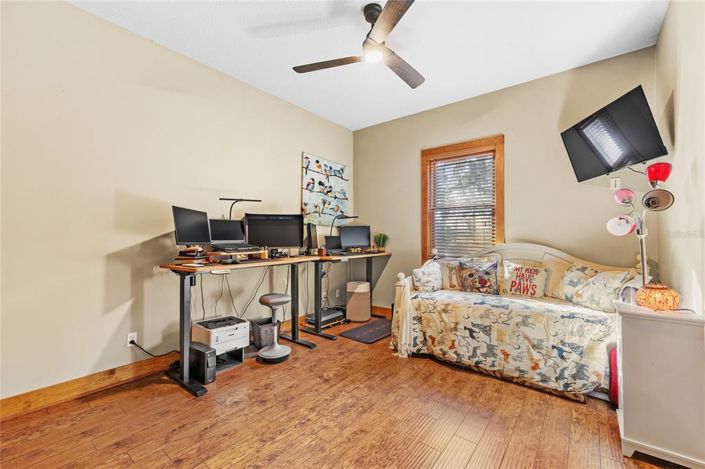 Image No.31-5 Bed House for sale