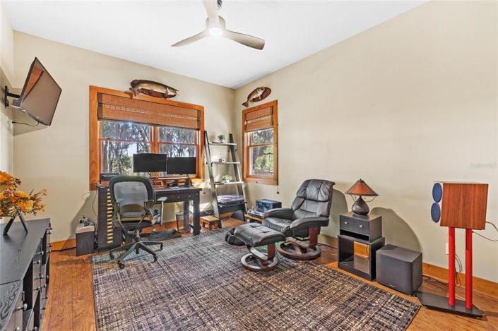 Image No.32-5 Bed House for sale