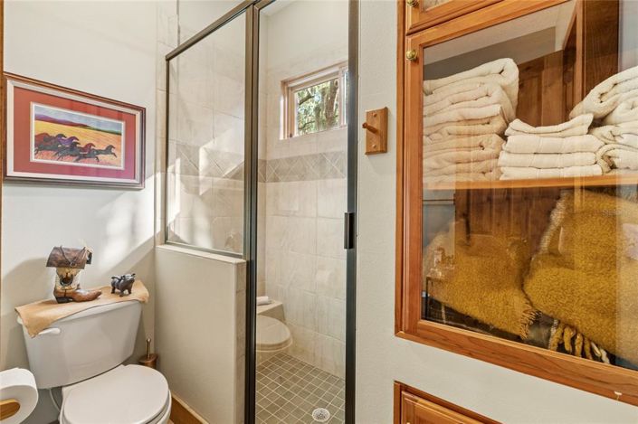 Image No.34-5 Bed House for sale
