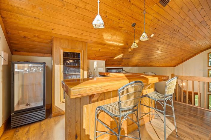 Image No.38-5 Bed House for sale