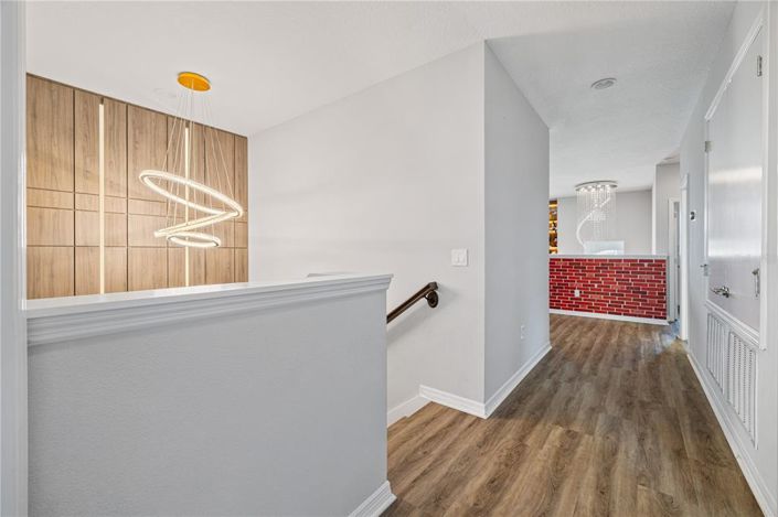 Image No.50-5 Bed House for sale