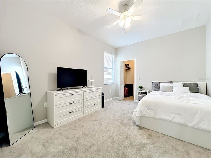 Image No.43-5 Bed House for sale