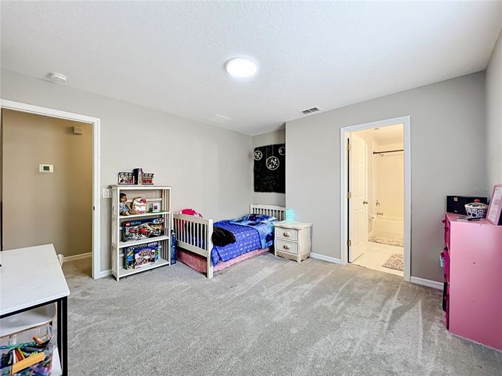 Image No.49-5 Bed House for sale