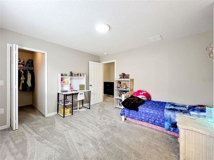 Image No.50-5 Bed House for sale