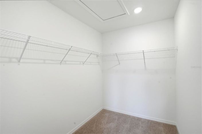 Image No.13-3 Bed Townhouse for sale