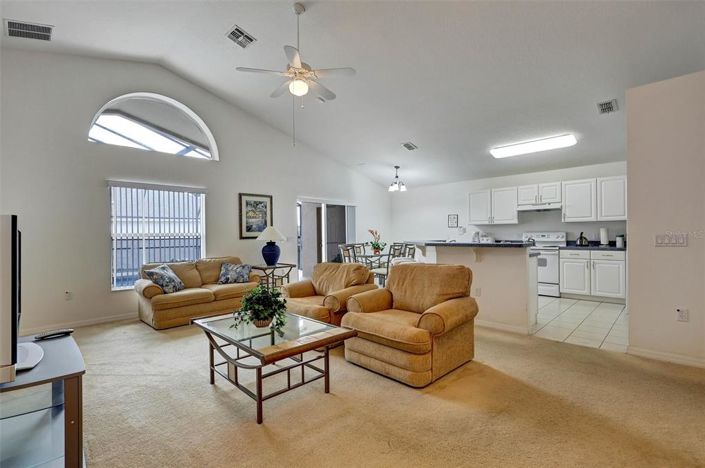 Image No.6-4 Bed House for sale