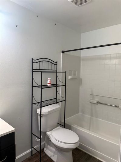Image No.20-2 Bed Apartment for sale