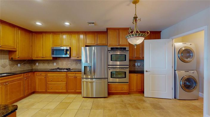 Image No.3-3 Bed Apartment for sale
