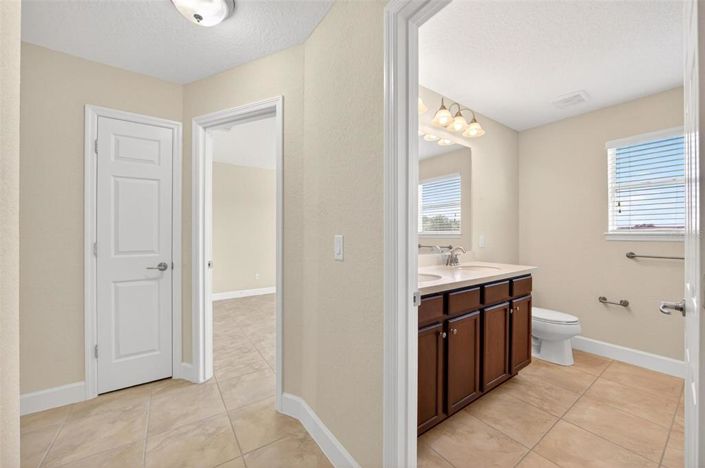 Image No.28-3 Bed Townhouse for sale