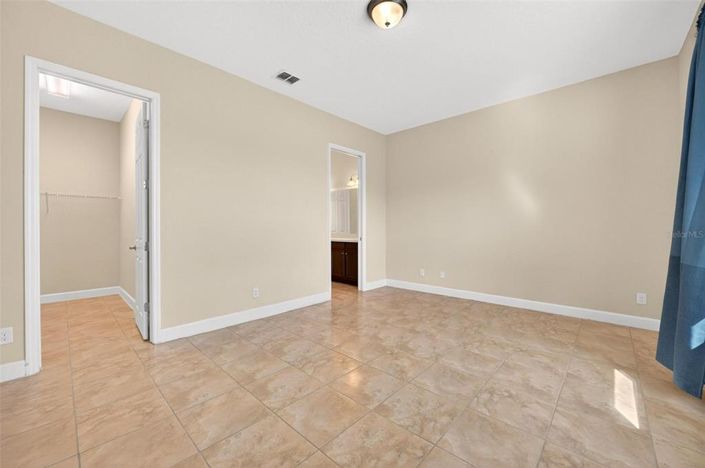 Image No.42-3 Bed Townhouse for sale