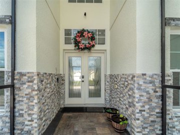 8d076785-392
