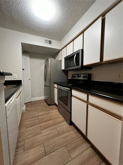 Image No.19-Appartement de 2 chambres à vendre à Saint John