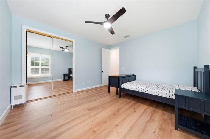 Image No.33-4 Bed House for sale
