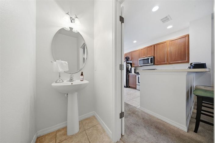 Image No.8-3 Bed Townhouse for sale
