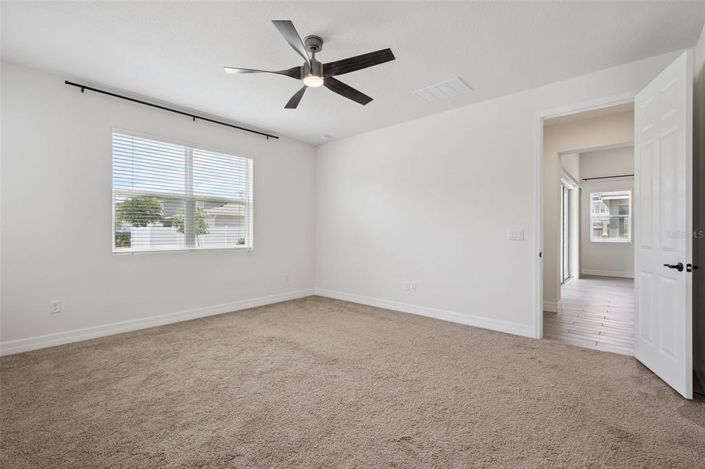 Image No.18-4 Bed House for sale