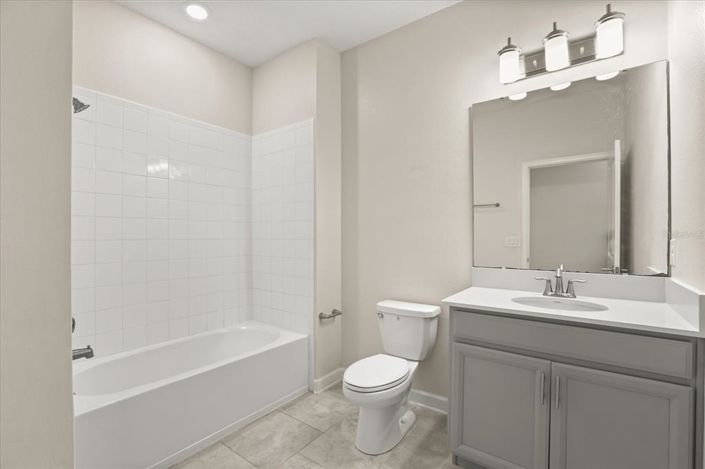 Image No.45-5 Bed House for sale