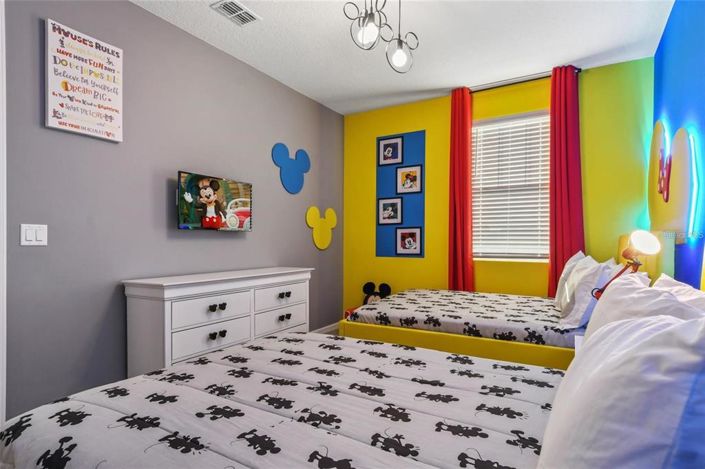 Image No.42-9 Bed House for sale
