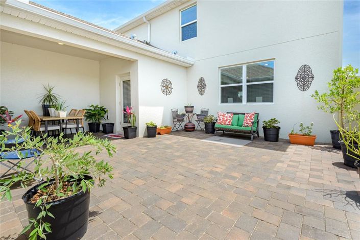 Image No.31-3 Bed Townhouse for sale