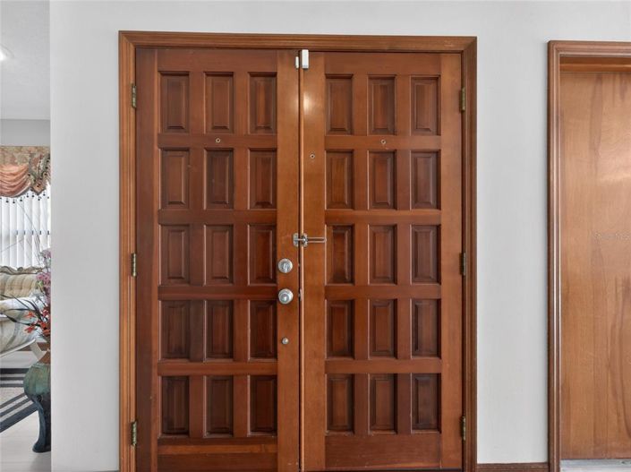 Image No.13-4 Bed House for sale