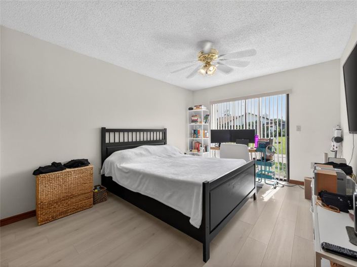 Image No.31-4 Bed House for sale