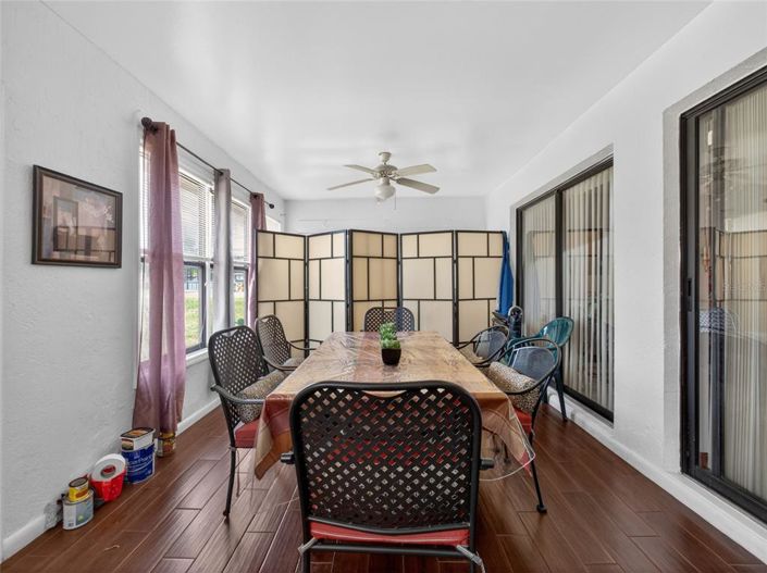 Image No.38-4 Bed House for sale