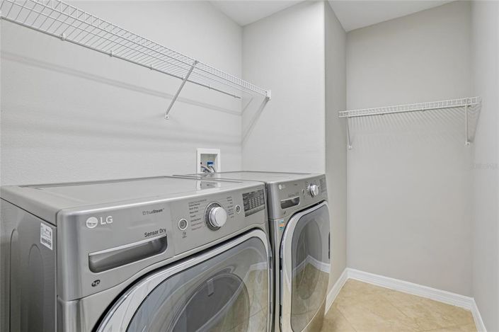 Image No.20-4 Bed House for sale