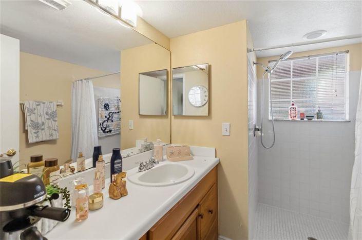 Image No.26-3 Bed Apartment for sale