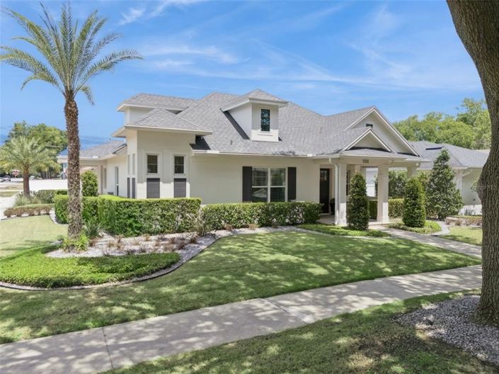 Image No.2-4 Bed House for sale