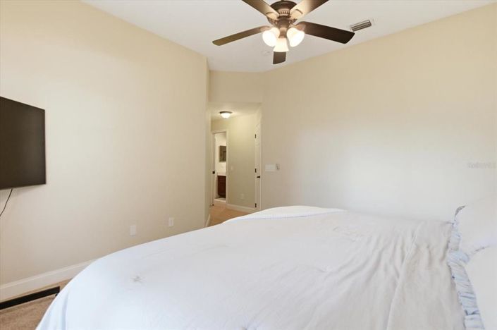 Image No.33-5 Bed House for sale