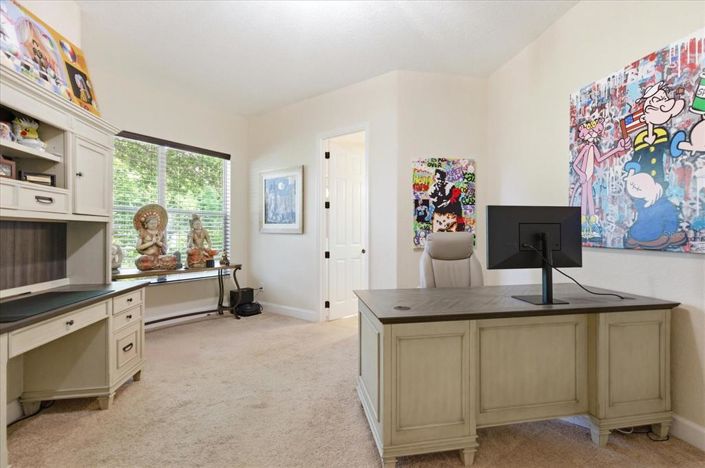 Image No.44-5 Bed House for sale
