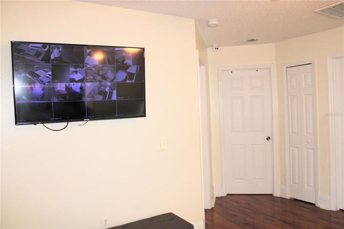 Image No.24-4 Bed House for sale