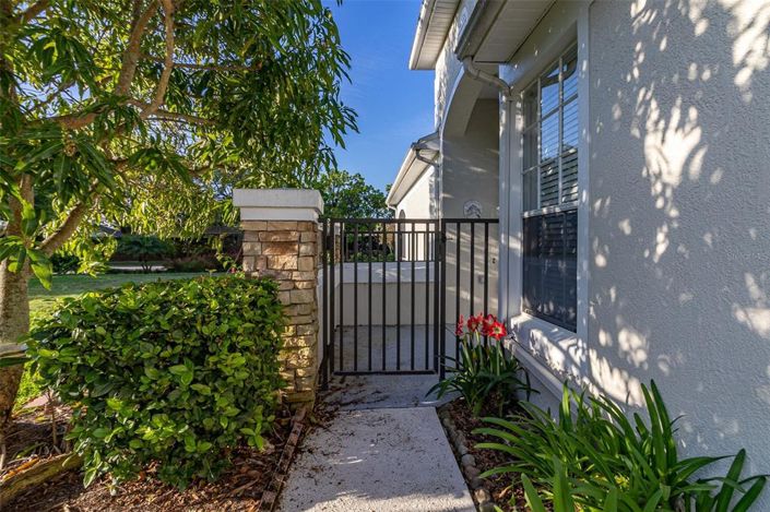 Image No.2-3 Bed Townhouse for sale