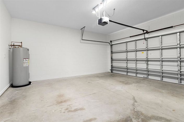 Image No.24-3 Bed Townhouse for sale
