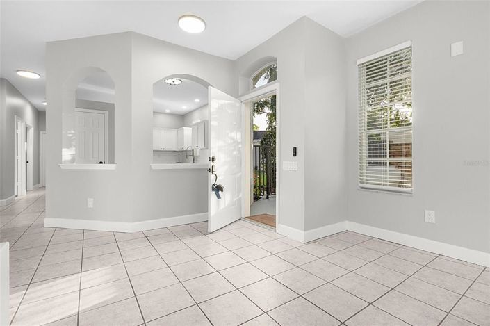 Image No.3-3 Bed Townhouse for sale