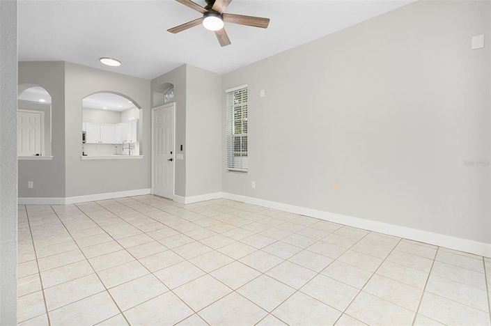 Image No.6-3 Bed Townhouse for sale