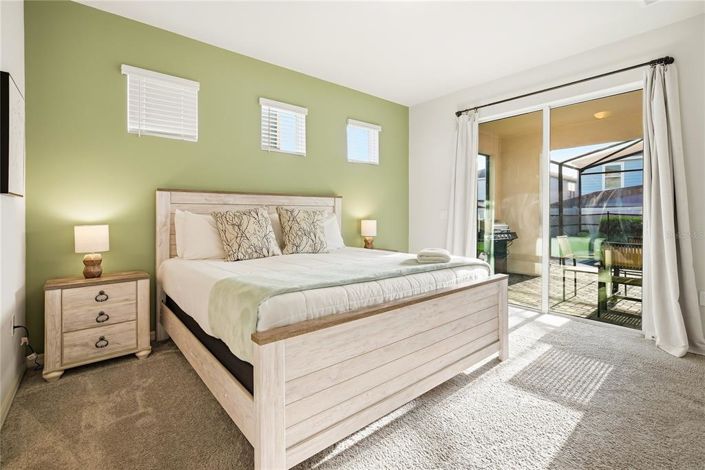 Image No.18-5 Bed House for sale