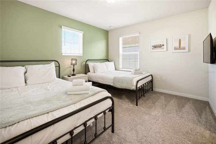 Image No.27-5 Bed House for sale