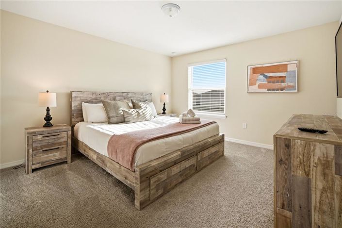Image No.36-5 Bed House for sale