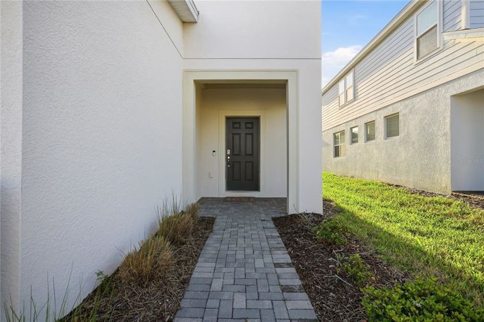 Image No.8-5 Bed House for sale