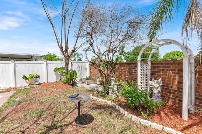 Image No.31-4 Bed House for sale