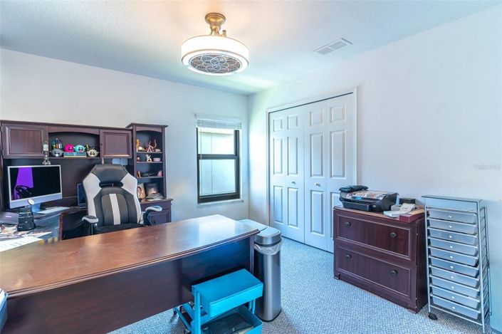 Image No.20-4 Bed House for sale