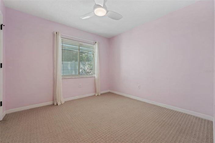 Image No.18-3 Bed House for sale