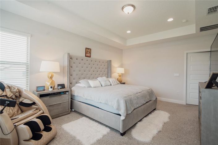 Image No.36-5 Bed House for sale