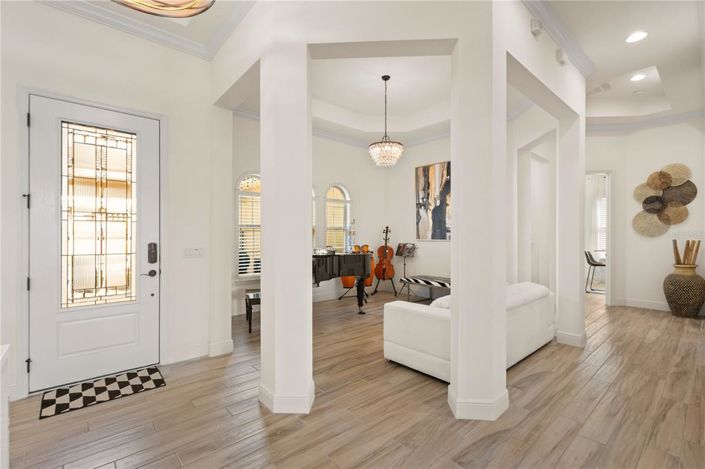 Image No.11-4 Bed House for sale