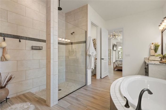 Image No.28-4 Bed House for sale