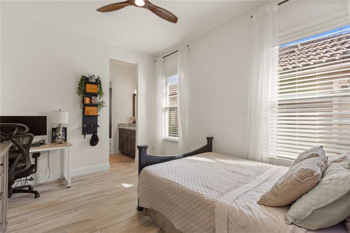 Image No.34-4 Bed House for sale
