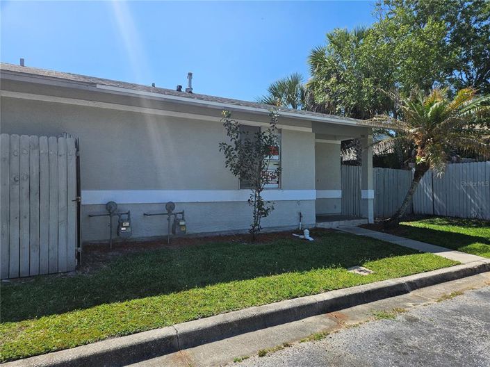 Image No.2-3 Bed Townhouse for sale