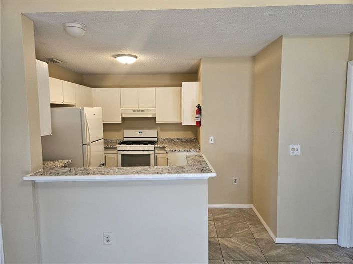 Image No.7-3 Bed Townhouse for sale